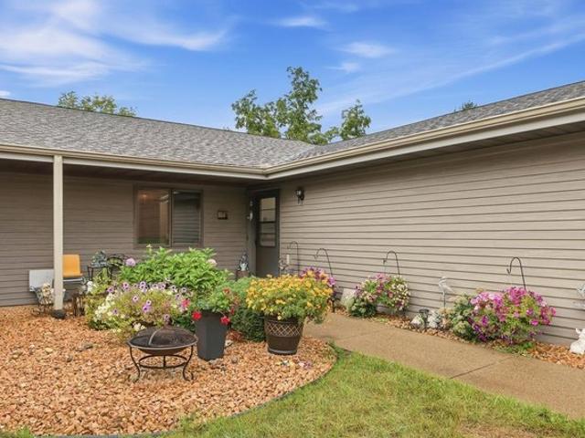 Condo for sale in New Richmond, Saint Croix County