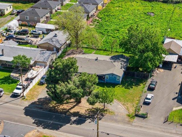 House for sale in Oregonia