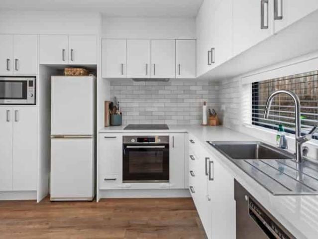 House for rent in Whangaparaoa, Oroua County