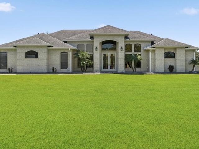 House for sale in Alvin, Texas