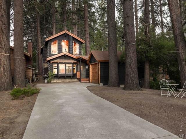 House for sale in Big Bear Lake, California