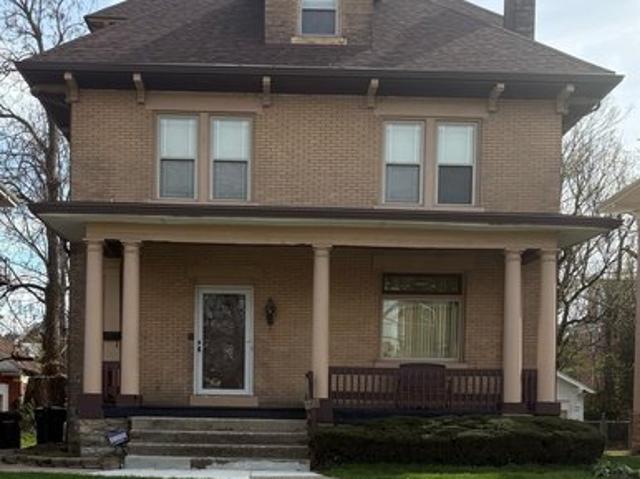 House for sale in Avondale, Roselawn