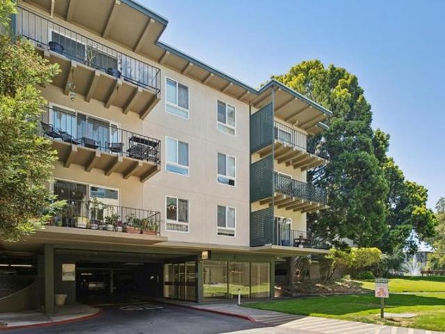 Condo for sale in San Mateo, California