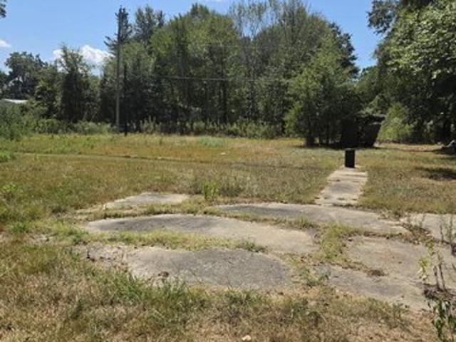 Land for sale in Hooks, Texas