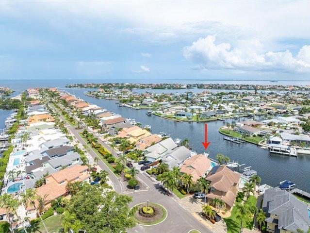 House for sale in Apollo Beach, Hillsborough County