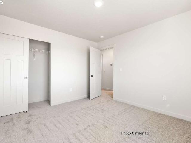 Townhouse for sale in Stanfield