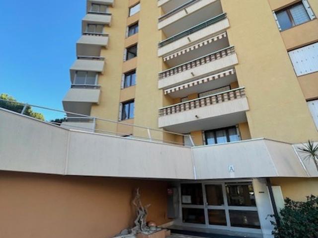 Appartement vente à Arrondissement de Draguignan, Fréjus