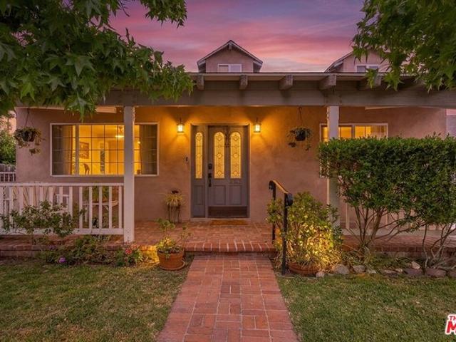 House for sale in Canoga Park, California