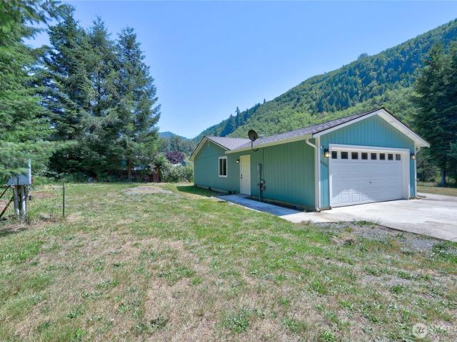 House for sale in Glenoma, Washington