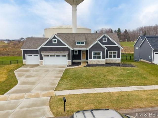 House for sale in Jenison, Michigan
