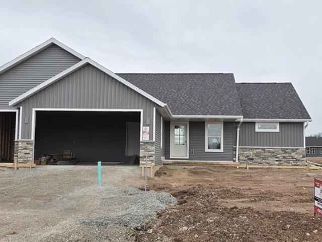 House for sale in Neenah, Wisconsin