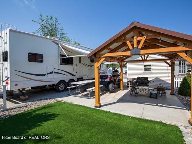 Land for sale in Wyoming