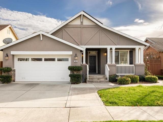 House for sale in Freedom, California