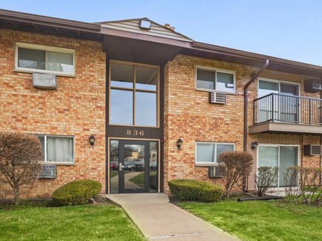 Condo for sale in Prospect Heights, Illinois