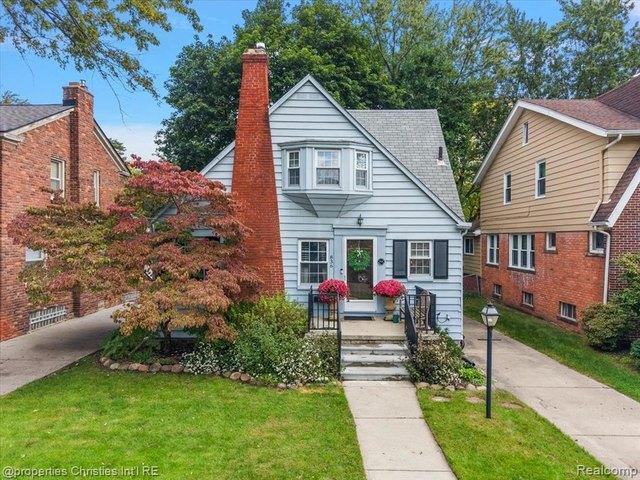 House for sale in Royal Oak, Oakland County