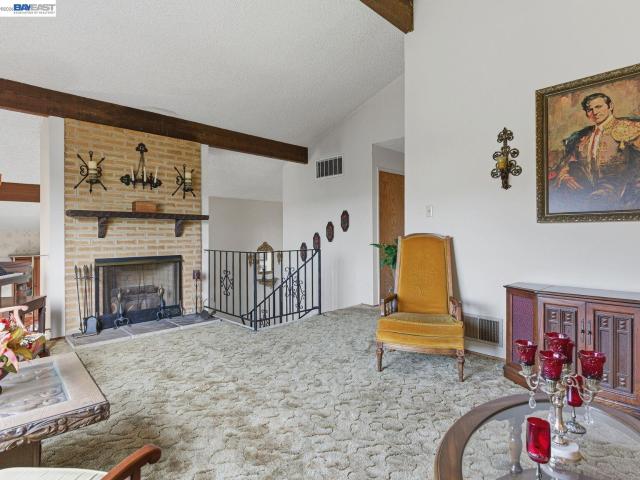House for sale in Rodeo, California
