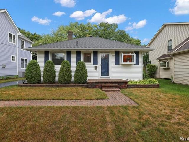 House for sale in Rochester, Michigan