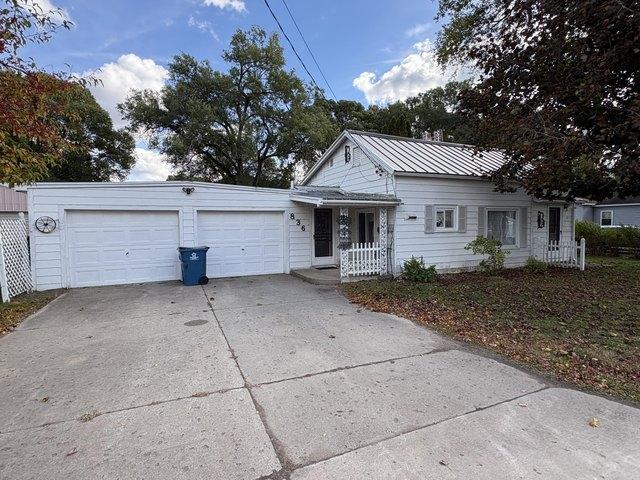 House for sale in Evart, Osceola County