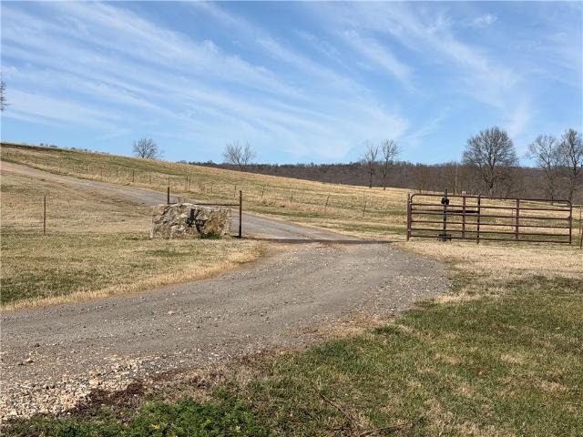 Farm for sale in Ark