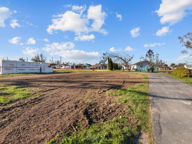 Land for sale in Brighton Beach, Menasha