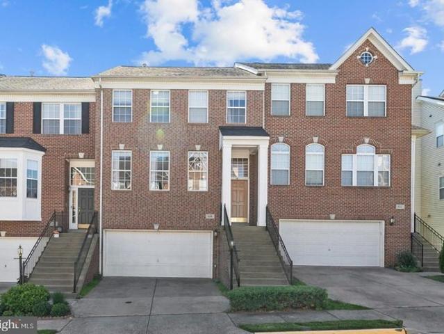 Townhouse for sale in Virginia