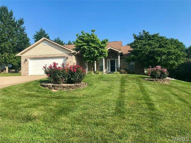 House for sale in Monroe, Illinois