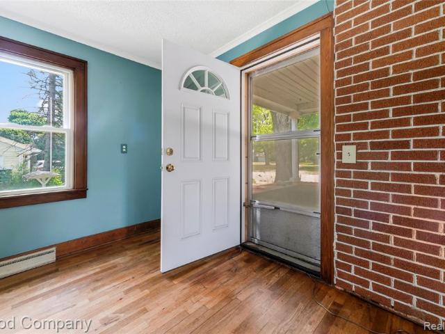 House for sale in Fenton, Michigan