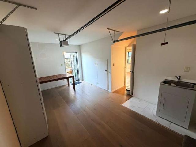 Townhouse for rent in Oratia