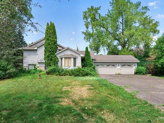 House for sale in Lake Elmo, Minnesota