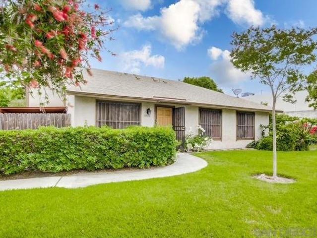 Condo for sale in Spring Valley, California