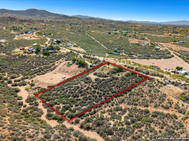 Property for sale in Kirkland, Arizona