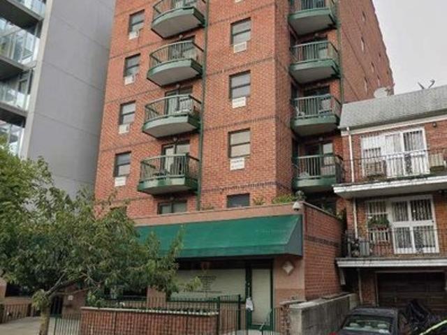 Condo for sale in Queens, Arverne