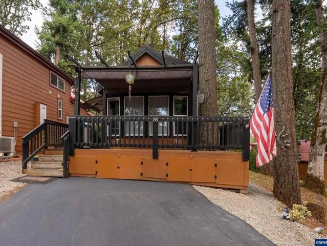 House for sale in Turner, Marion County