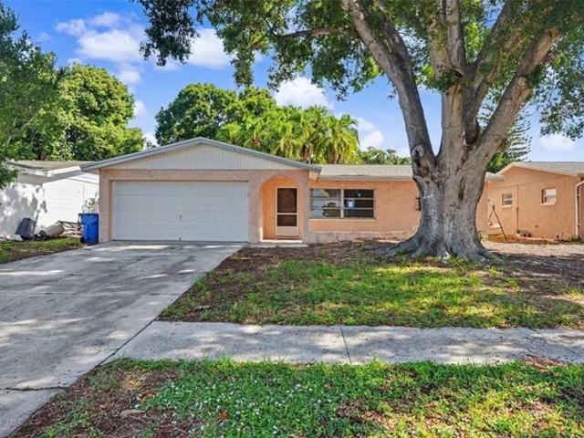 House for sale in Seminole, Florida