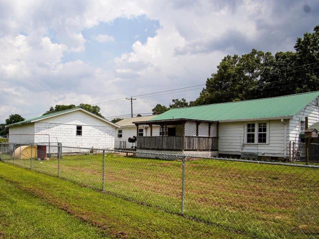 House for sale in Boaz, Alabama