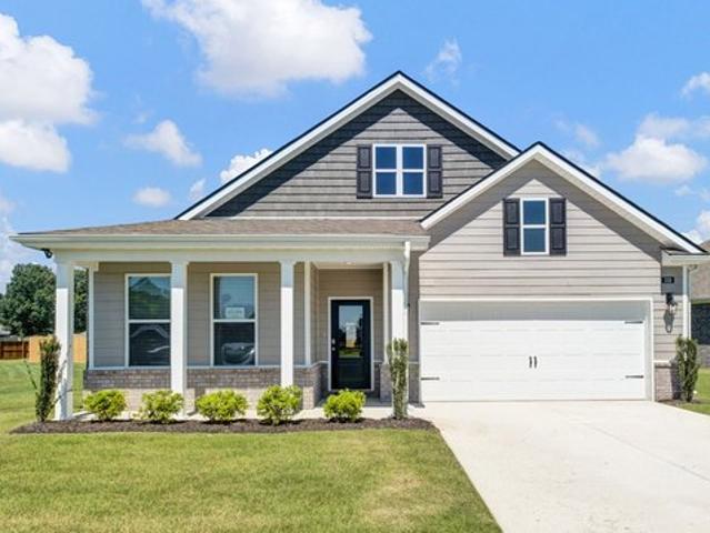 House for sale in Nesbit, Mississippi