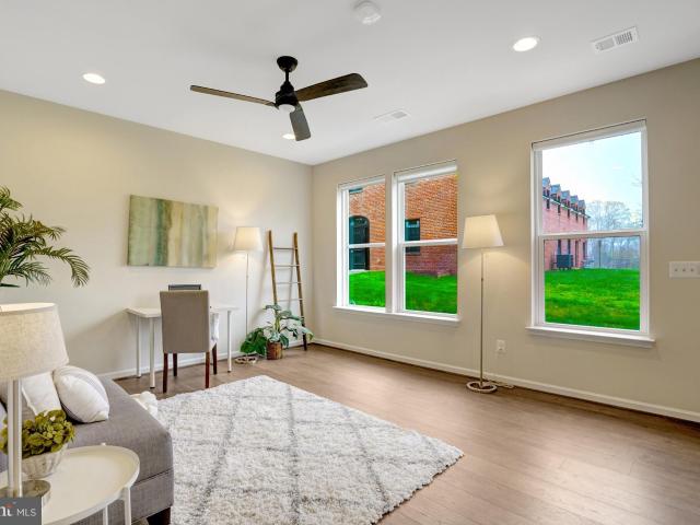 Townhouse for sale in Virginia
