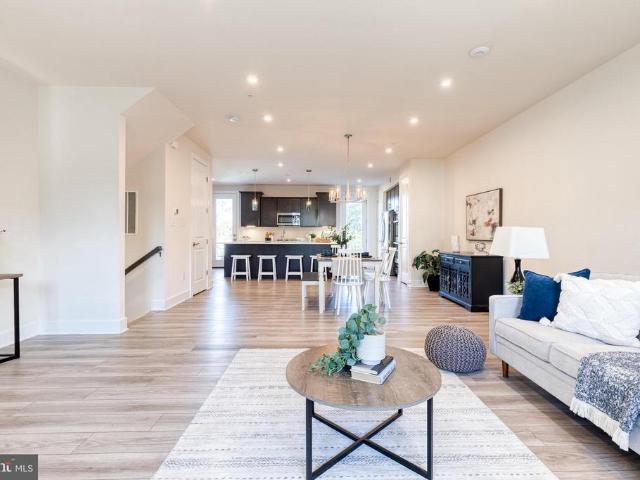 Townhouse for sale in Millersville, Maryland