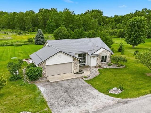 House for sale in Kendallville, Indiana
