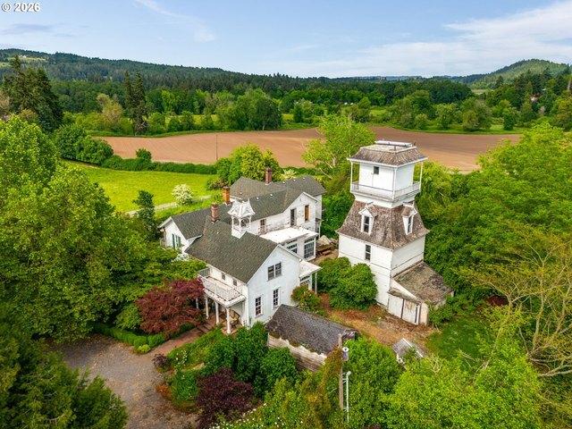 House for sale in Oregonia