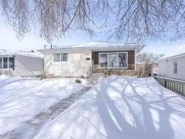 House for sale in East St. Paul, Manitoba