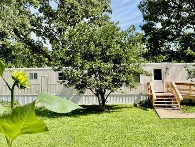 House for sale in Laclede, Missouri