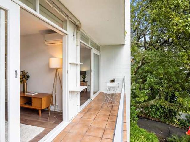 Apartment for sale in Balmoral, Oroua County