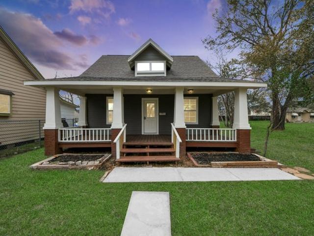 House for sale in Sealy, Texas
