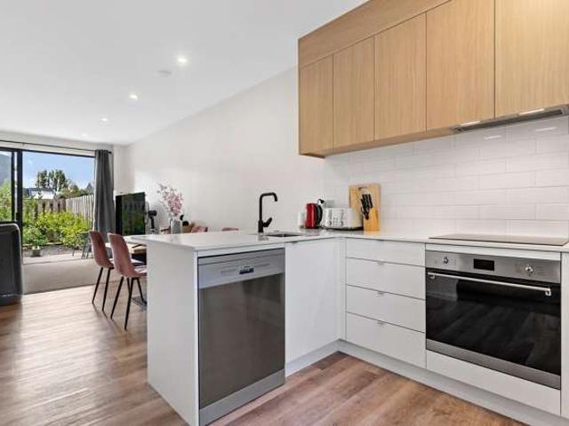 Townhouse for sale in Mount Wellington, Oroua County