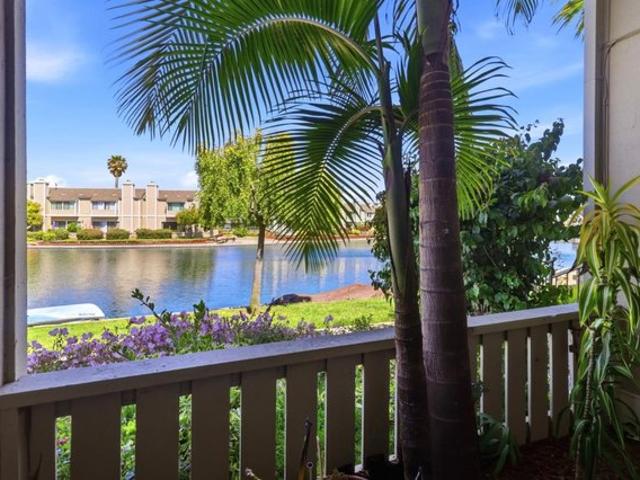 Condo for sale in San Mateo, California