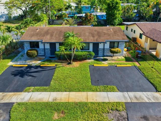 House for sale in Oakland Park, Florida
