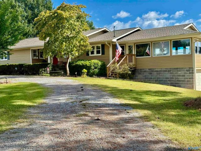 House for sale in Stringer, Somerville