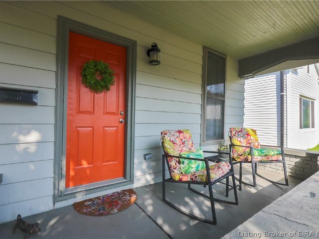House for sale in Jeffersonville, Indiana