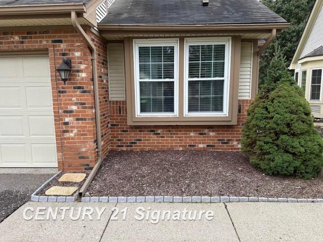 Condo for sale in Fenton, Michigan